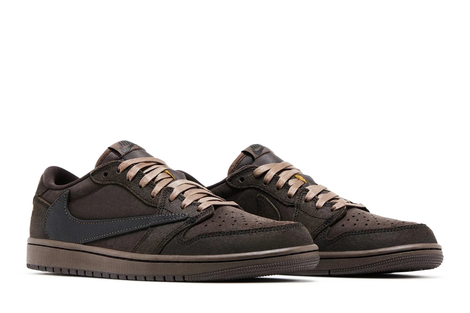 Air Jordan 1 Low Og Sp x Travis Scott Velvet Brown