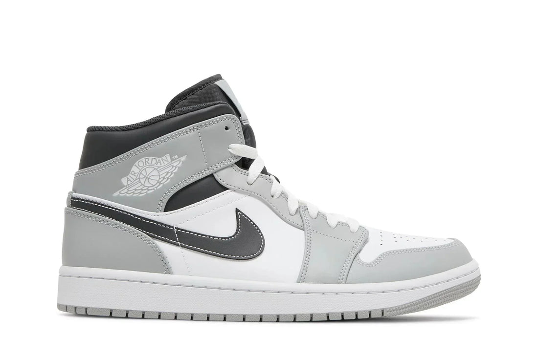 Air Jordan 1 Mid Light Smoke Grey Cinza