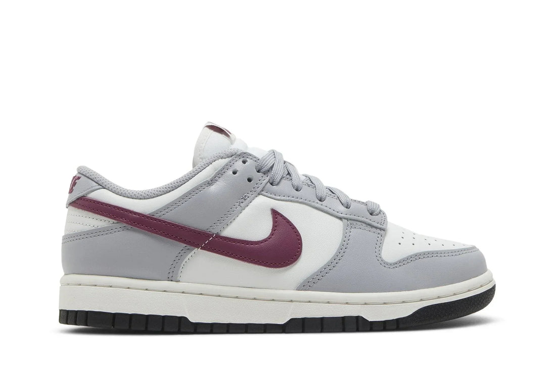Nike Dunk Low Pale Ivory Redwood Cinza