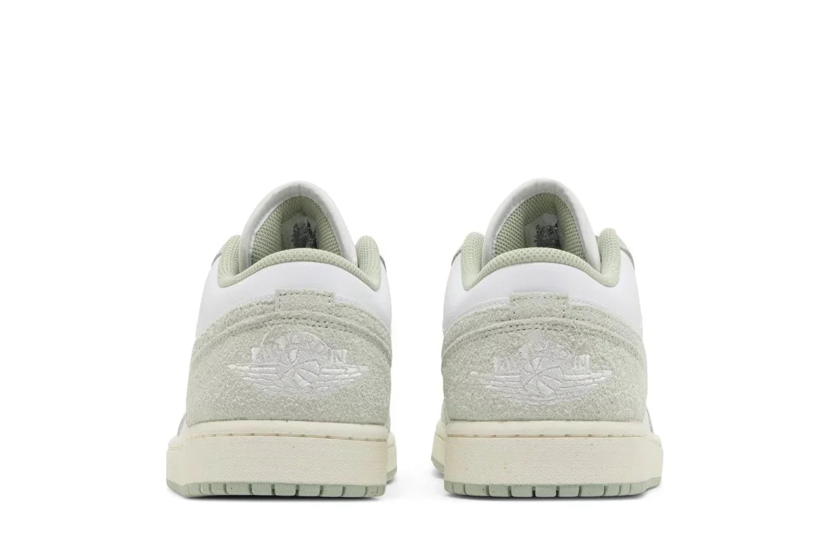 Air Jordan 1 Low Light Green
