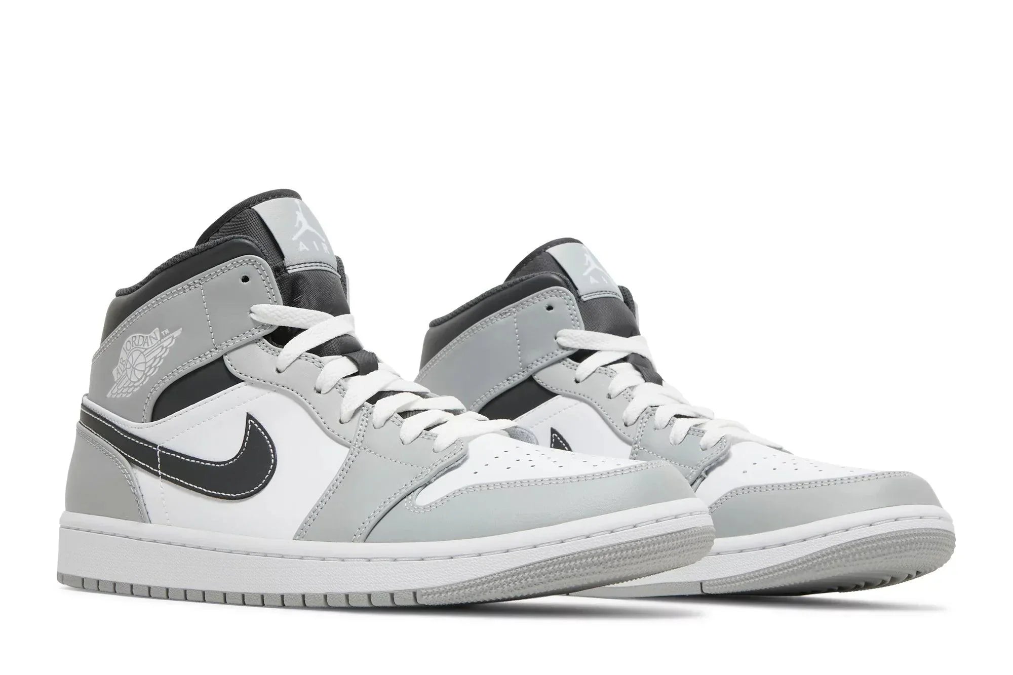 Air Jordan 1 Mid Light Smoke Grey