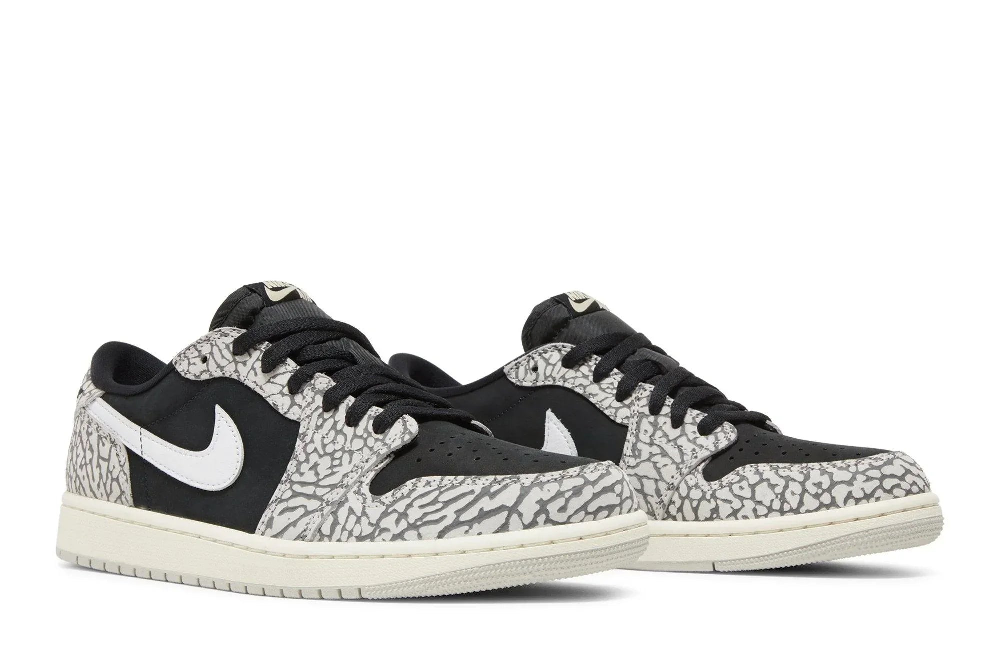 Air Jordan 1 Retro Low OG 'Black Cement'