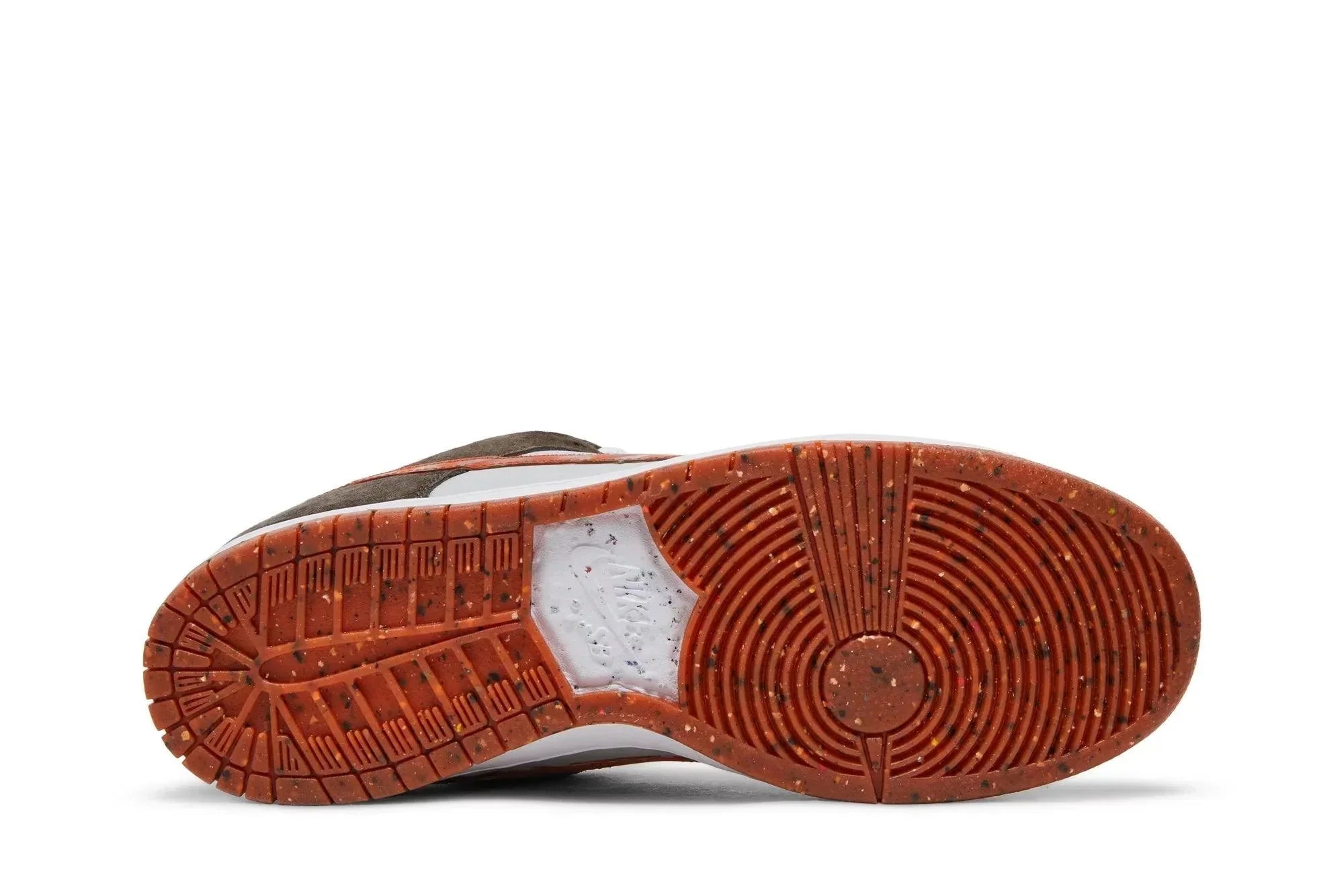 Crushed D.C. x Nike SB Dunk Low Golden Hour Colorido