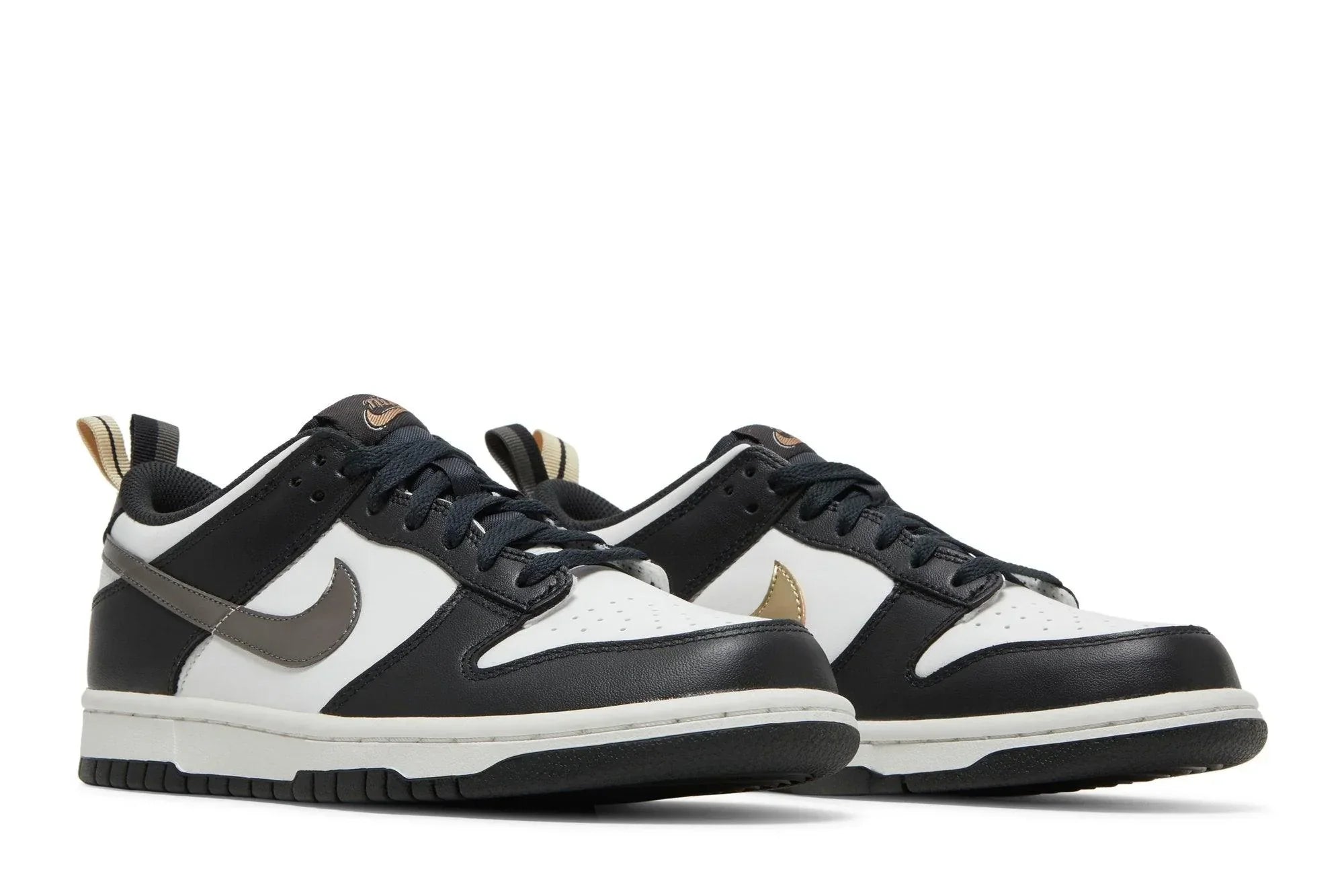 Nike Dunk Low GS Black/White Metallic