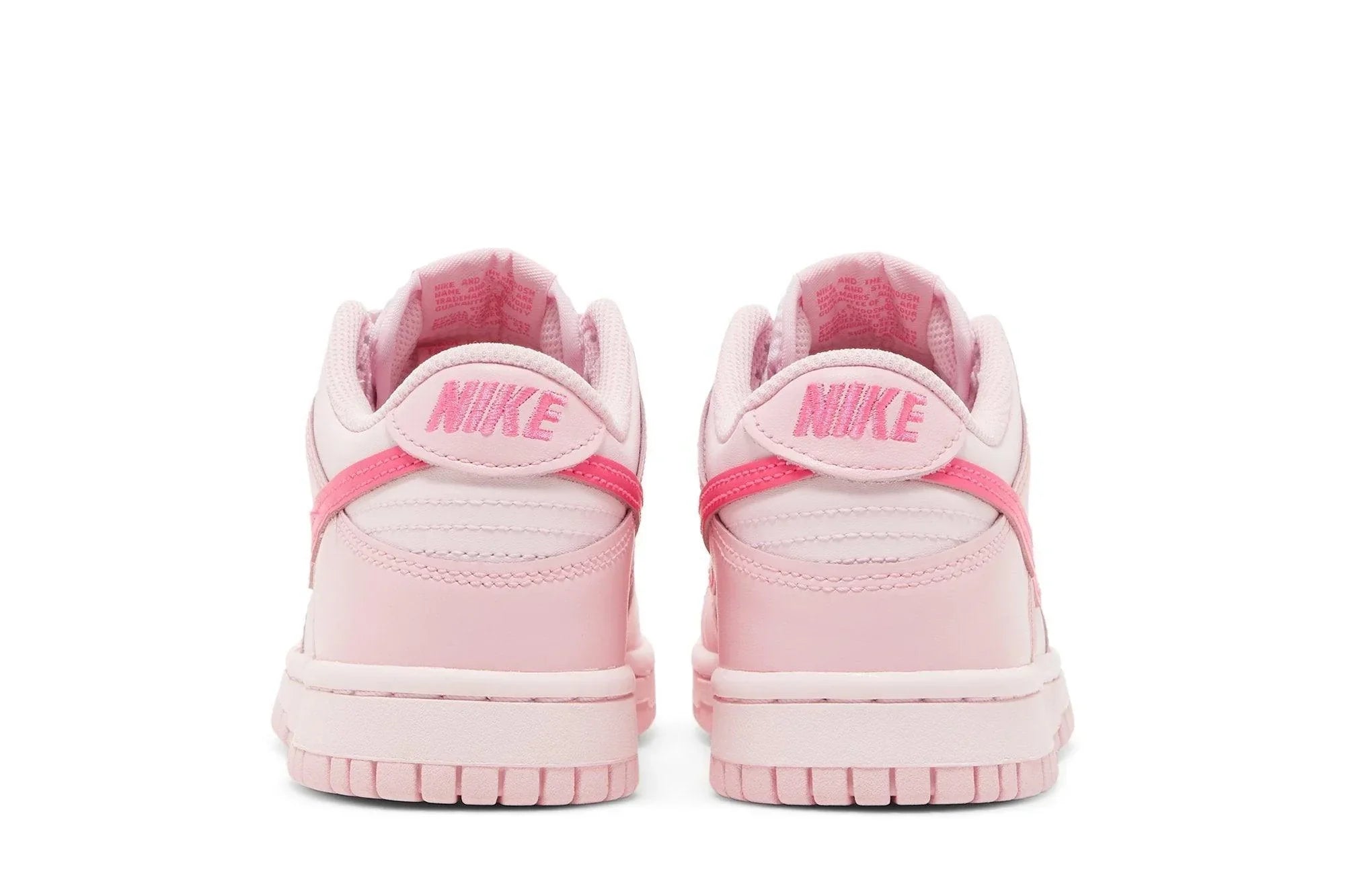 Nike Dunk Low Triple Pink