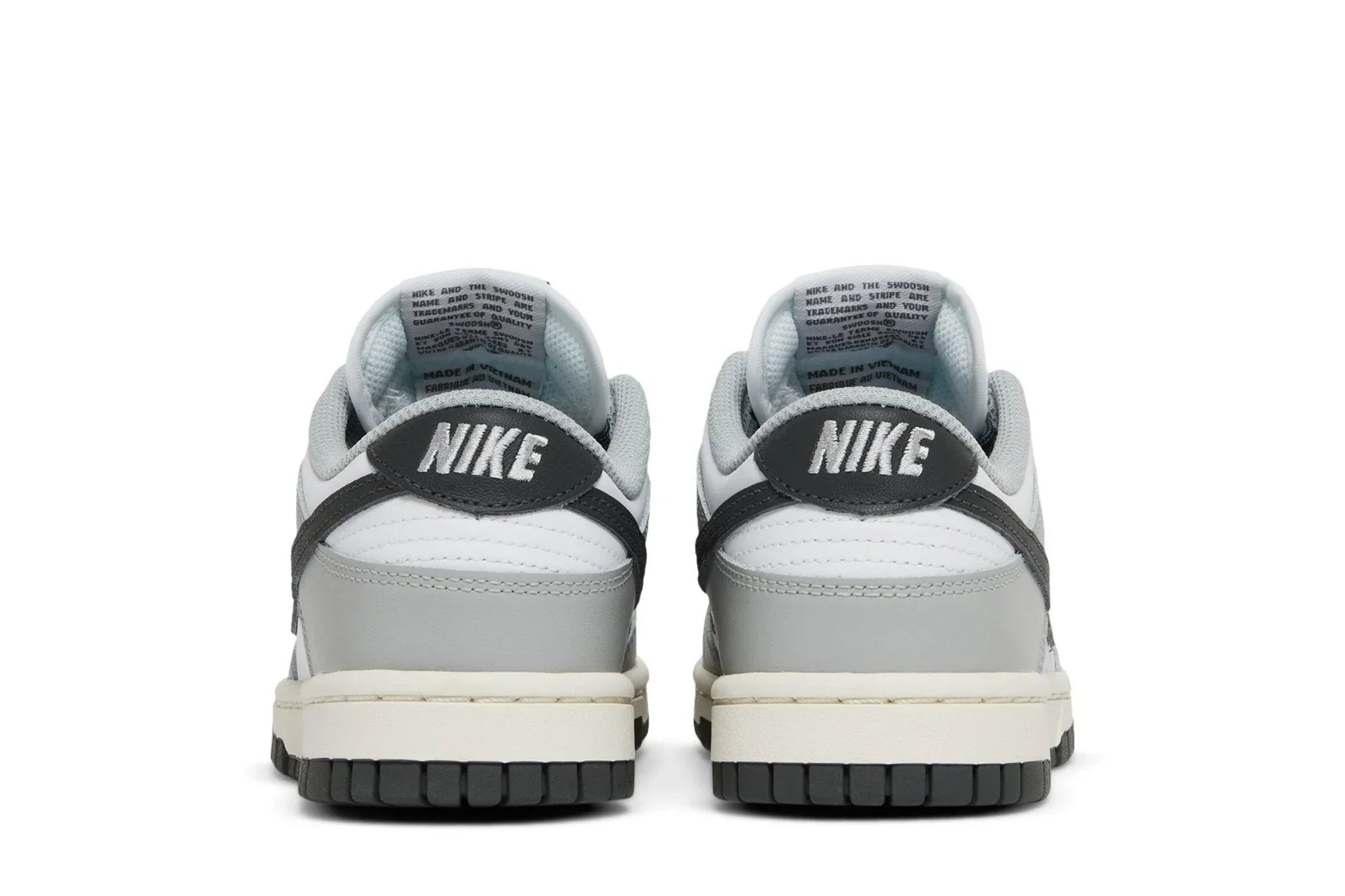 Nike Dunk Low Light Smoke Grey