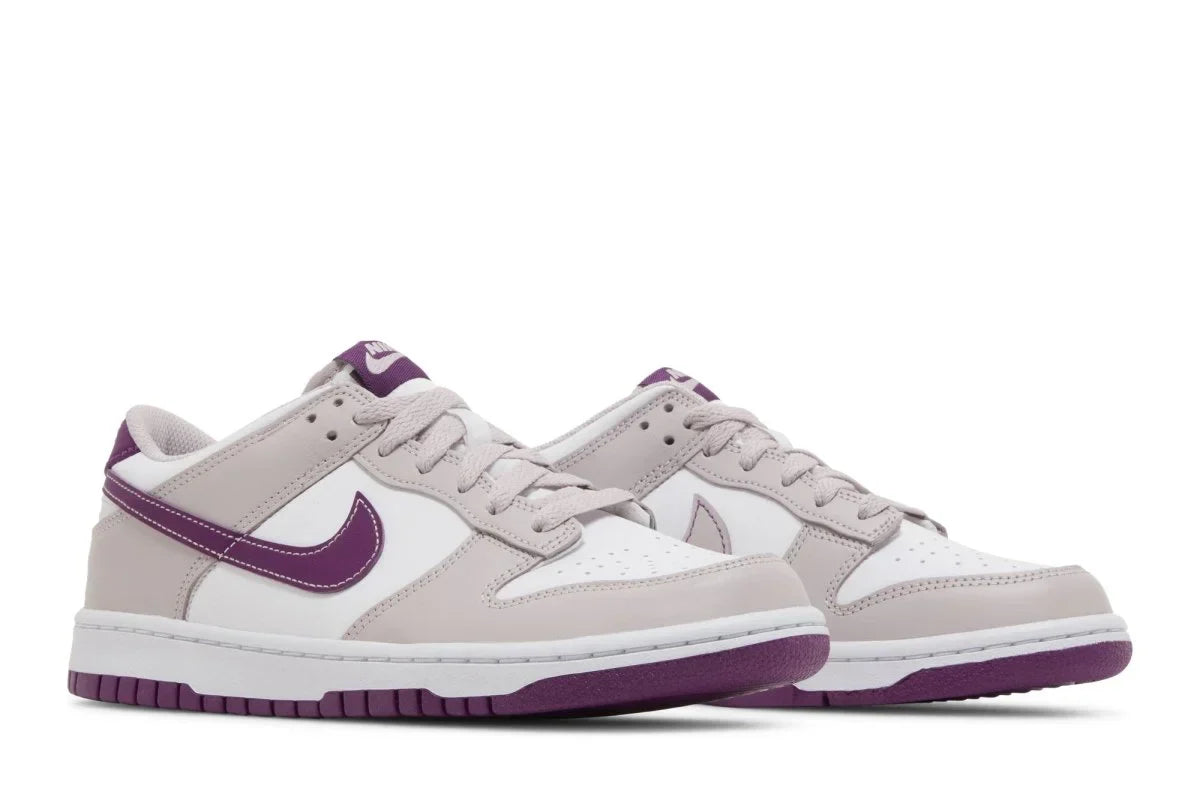 Nike Dunk Low Platinum Violet