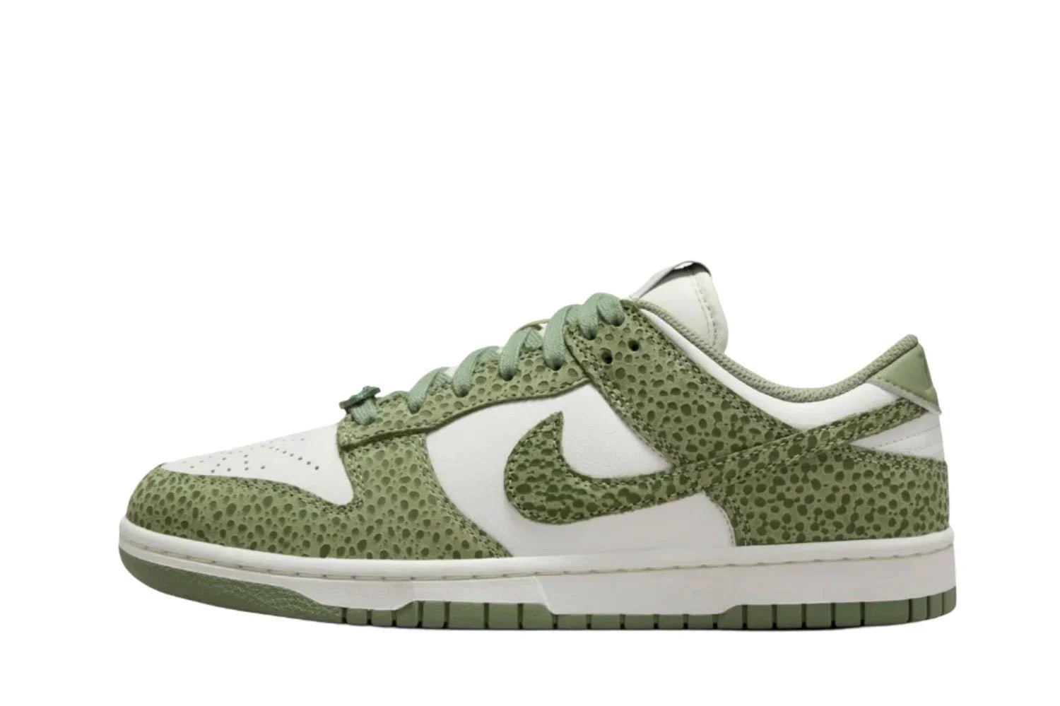 Nike Dunk Low Safari Oil Green