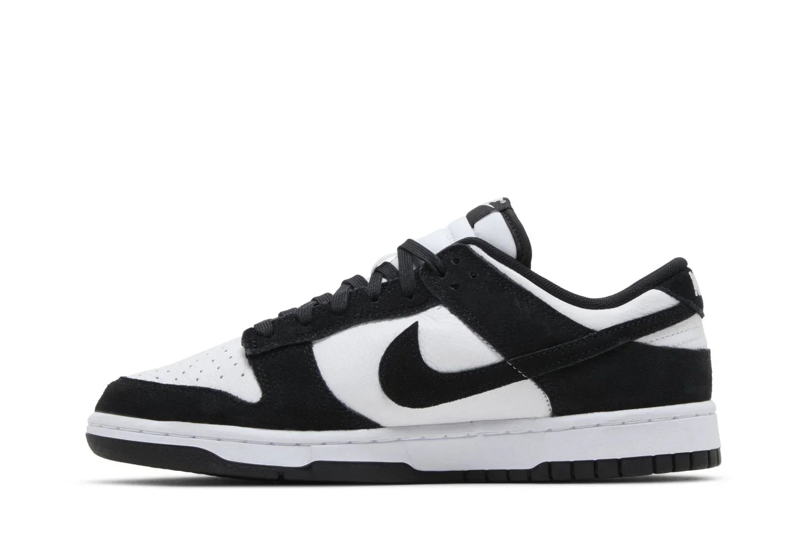 Nike Dunk Low Suede Panda