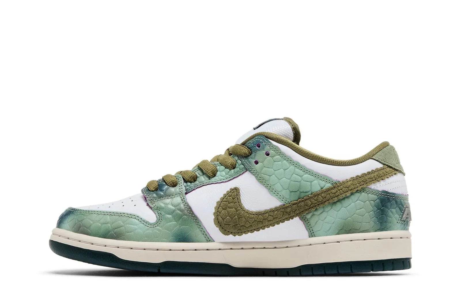 Nike Dunk Sb x Alexis Sablone Chameleon