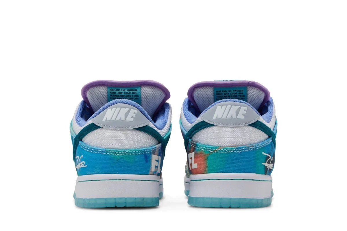 Nike Sb Dunk Low x Futura Skateboard Bleached Aqua