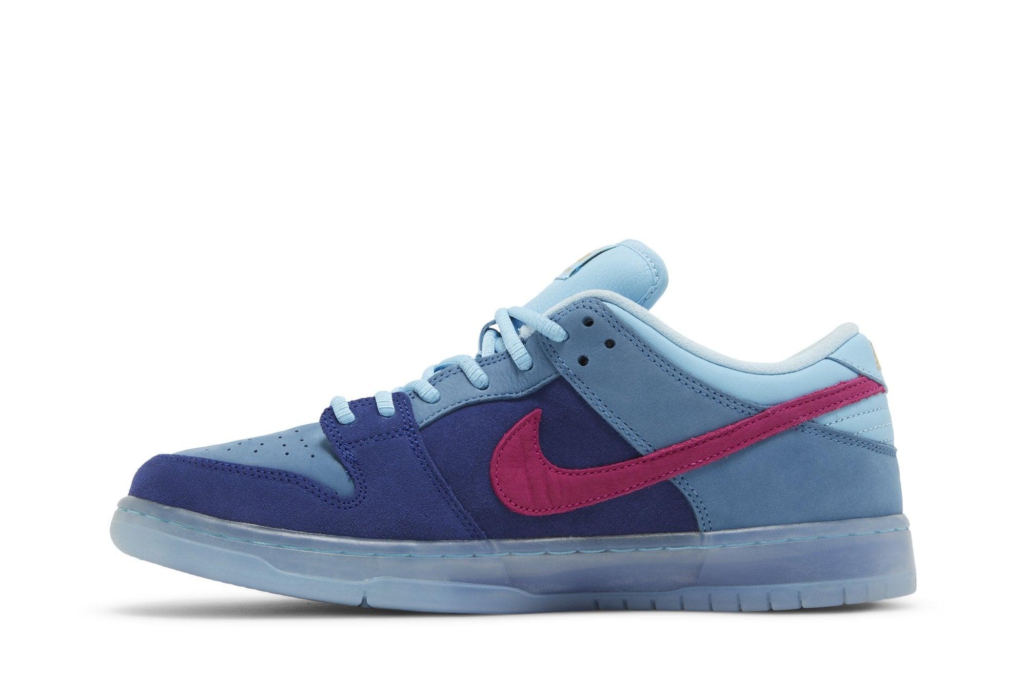 Run The Jewels x Dunk Low SB '4/20'