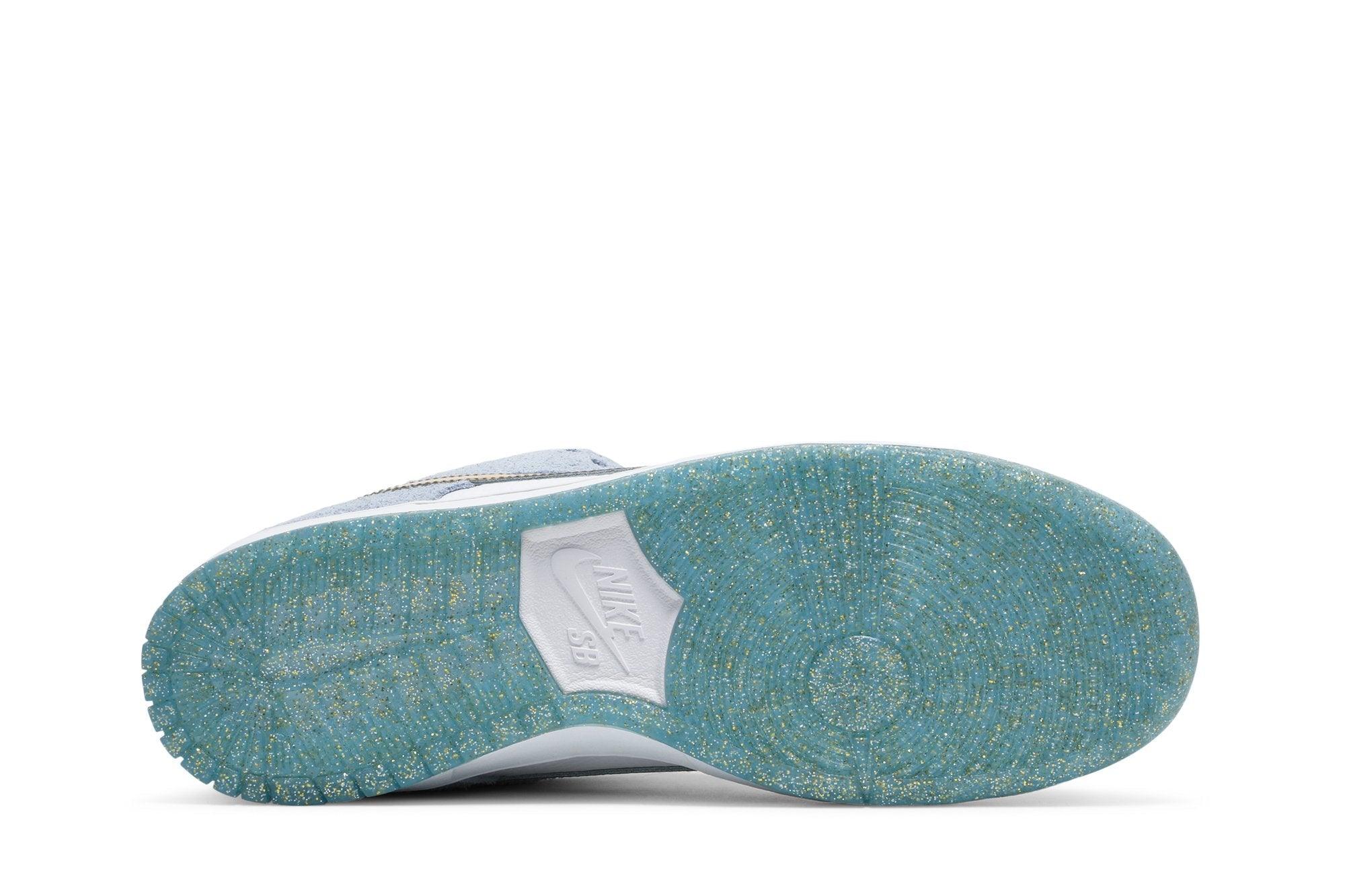 Sean Cliver x Dunk Low SB Holiday Special