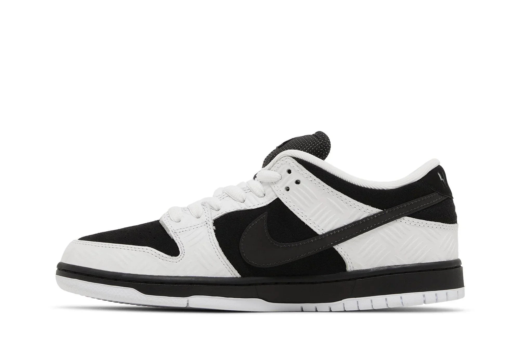 TIGHTBOOTH x Nike SB Dunk Low Pro Black White
